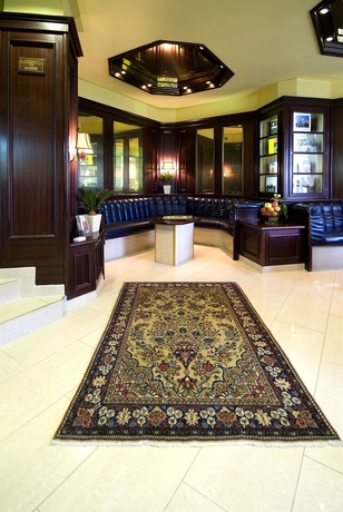 Imagen de los interiores del Hotel Lloyed. Foto 14