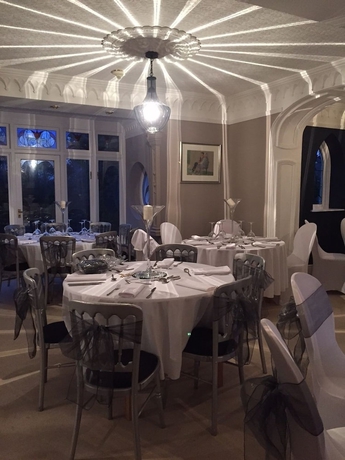 Imagen del bar/restaurante del Hotel Llwyn Country House. Foto 2