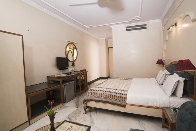 Imagen de la habitación del Hotel Lmb. Foto 15