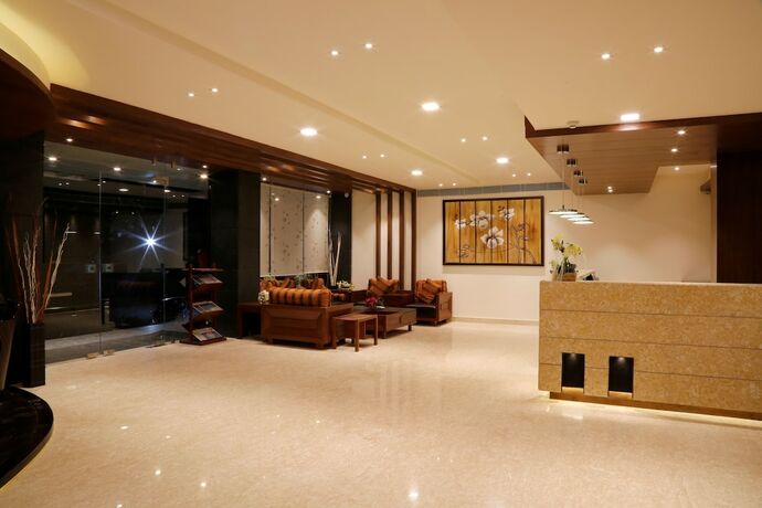 Imagen general del Hotel Ln Courtyard. Foto 2