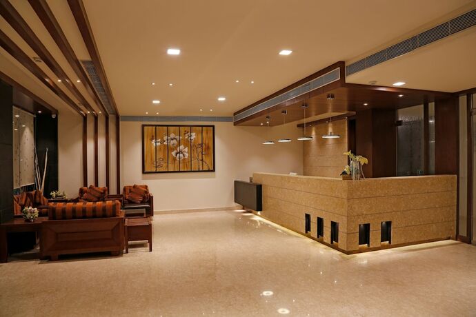 Imagen general del Hotel Ln Courtyard. Foto 6