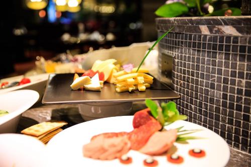 Imagen general del Hotel Ln Dongfang Resort. Foto 6