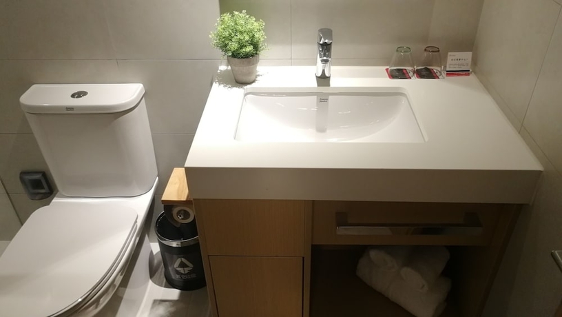 Imagen de la habitación del Hotel Ln Residence Guangzhou Changdi. Foto 15