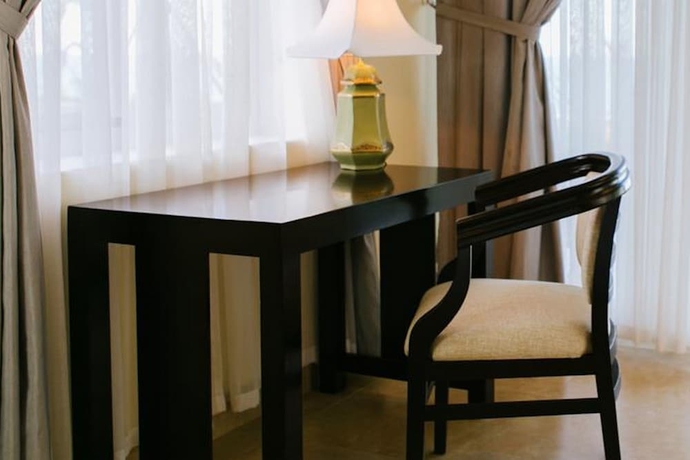 Imagen de la habitación del Hotel Lăng Cô Beach Resort. Foto 7