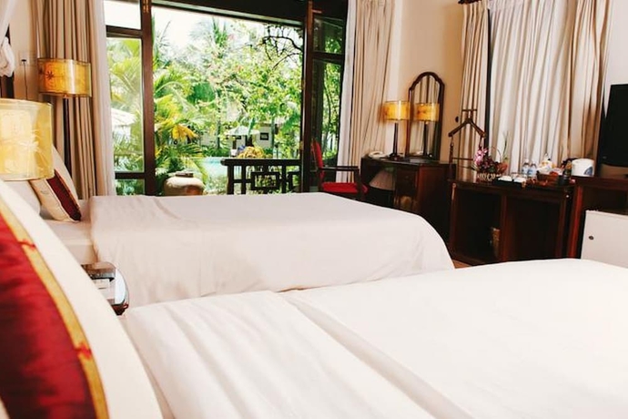 Imagen de la habitación del Hotel Lăng Cô Beach Resort. Foto 10