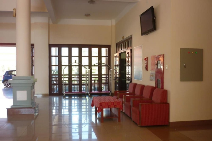 Imagen de los interiores del Hotel Lăng Cô Beach Resort. Foto 19