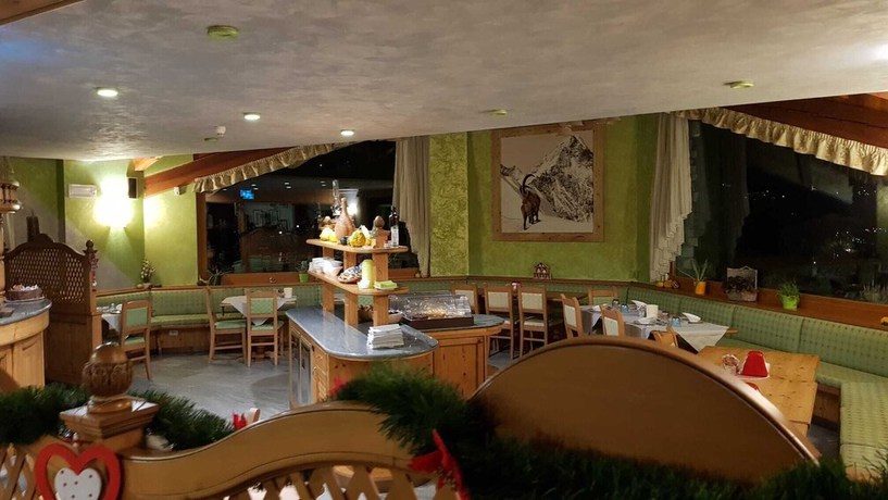 Imagen del bar/restaurante del Hotel Lo Fleye. Foto 3