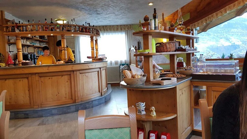 Imagen del bar/restaurante del Hotel Lo Fleye. Foto 4