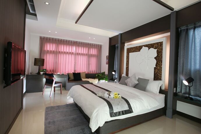 Imagen de la habitación del Hotel Lo Hong Ka Countryside House. Foto 22