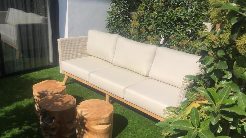 Imagen de los exteriores del Hotel Lo Hotel Del Poblet. Foto 5