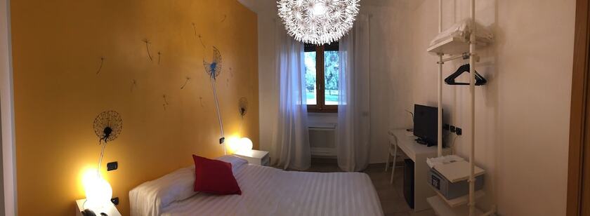 Imagen de la habitación del Hotel Lo Scoiattolo, Scaravaglio. Foto 13