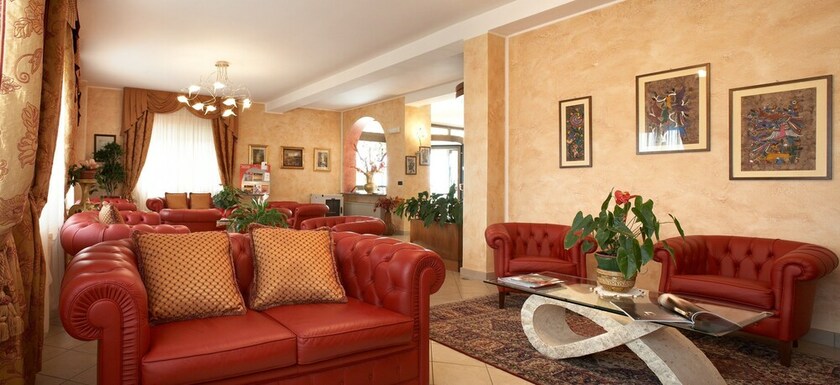 Imagen general del Hotel Lo Scoiattolo, Scaravaglio. Foto 9