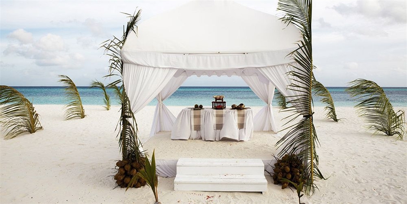 Imagen de los exteriores del Hotel Loama Resort Maldives at Maamigili. Foto 9