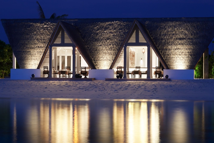 Imagen del bar/restaurante del Hotel Loama Resort Maldives at Maamigili. Foto 4