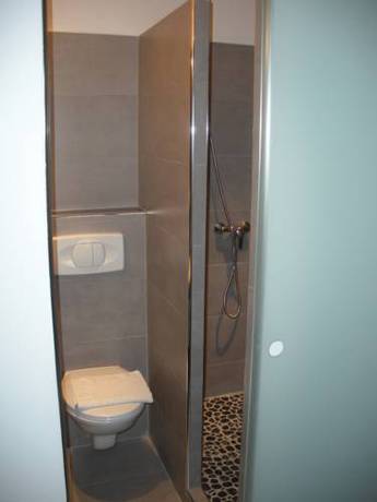 Imagen de la habitación del Hotel L'oasis, Cabrières-d'Avignon. Foto 3