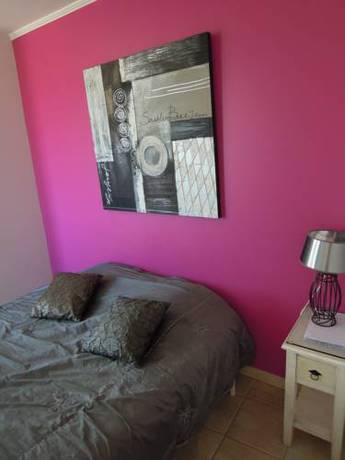 Imagen de la habitación del Hotel L'oasis, Cabrières-d'Avignon. Foto 9