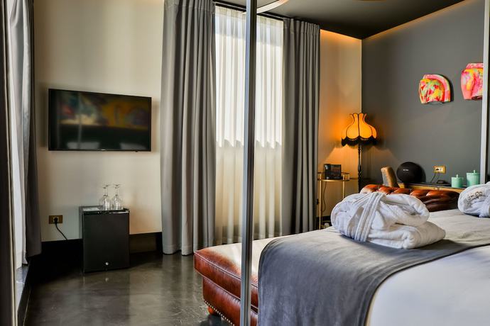 Imagen de la habitación del Hotel Lobby. Foto 13