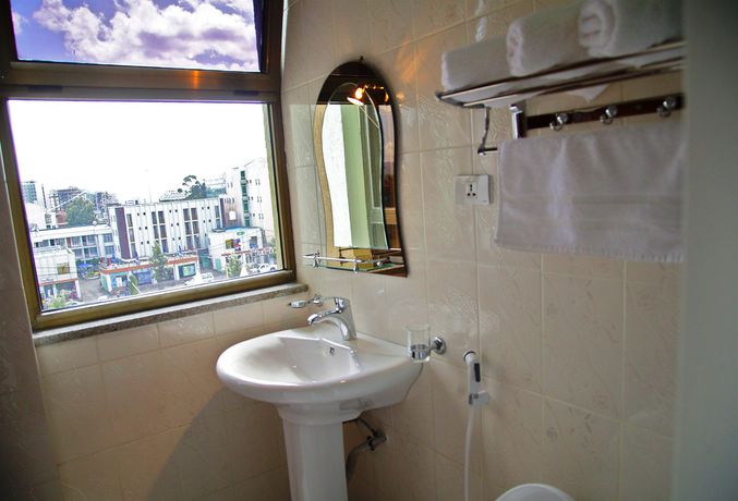 Imagen de la habitación del Hotel Lobelia. Foto 9