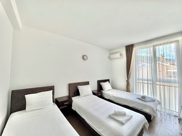 Imagen de la habitación del Hotel Lobo, Budva. Foto 8