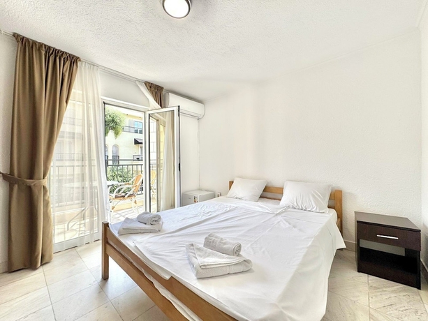 Imagen de la habitación del Hotel Lobo, Budva. Foto 12