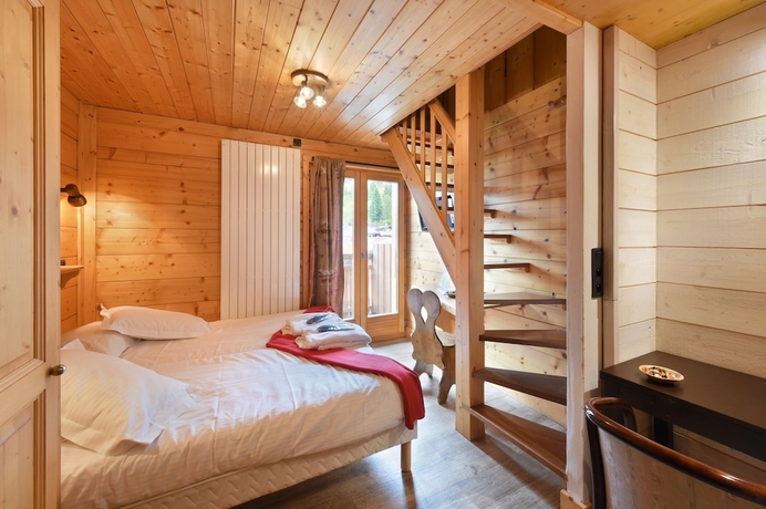 Imagen de la habitación del Hotel Loc Alpen Sports. Foto 3
