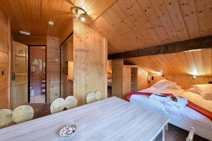 Imagen de la habitación del Hotel Loc Alpen Sports. Foto 12