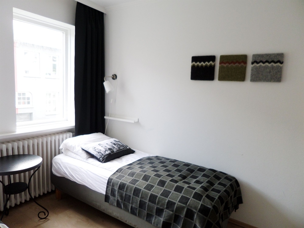 Imagen de la habitación del Hotel Local 101. Foto 6