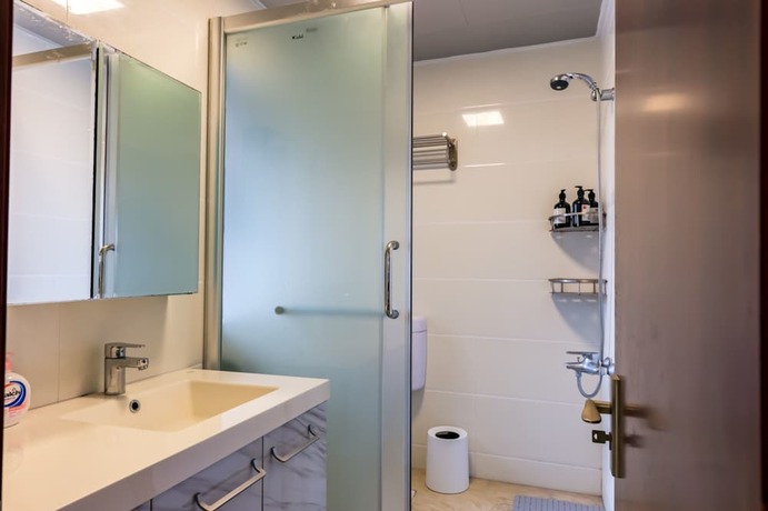 Imagen general del Hotel Locals Boutique Apartment Qianshan No.6. Foto 9