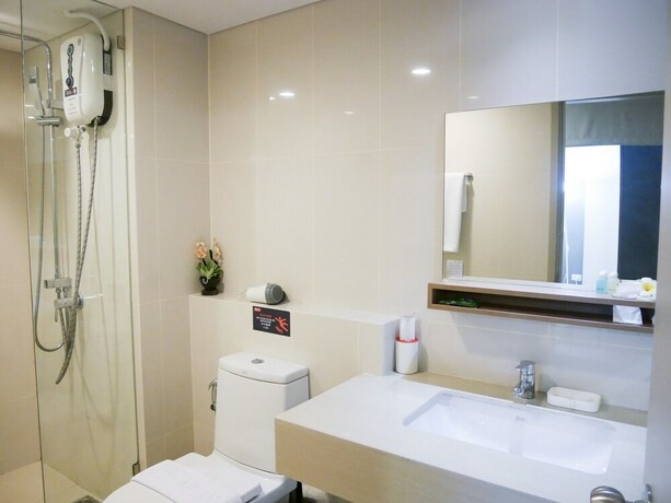 Imagen de la habitación del Hotel Locals Sathorn Siamese Nang Linchee. Foto 23