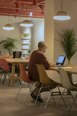 Imagen del bar/restaurante del Hotel Localstitch Creator Town Seogyo. Foto 7