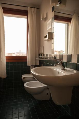 Imagen de la habitación del Hotel Locanda Ai Santi Apostoli. Foto 8