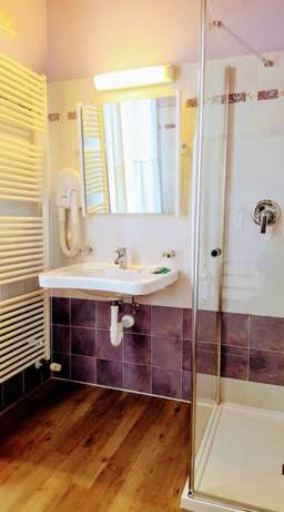 Imagen de la habitación del Hotel Locanda All'avanguardia. Foto 7