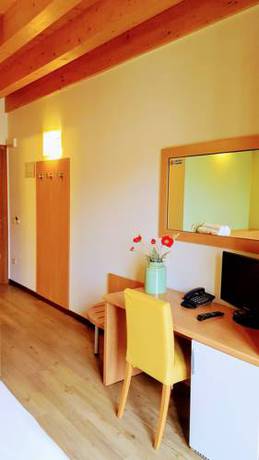 Imagen de la habitación del Hotel Locanda All'avanguardia. Foto 16