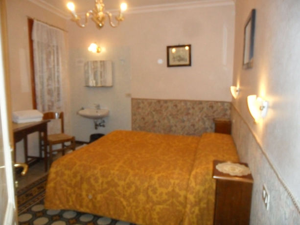 Imagen de la habitación del Hotel Locanda Ca' Foscari. Foto 5