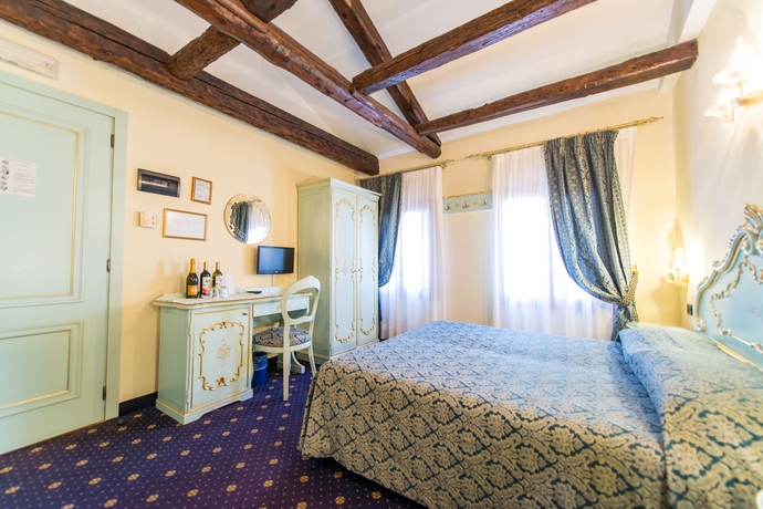 Imagen de la habitación del Hotel Locanda Ca' Zose. Foto 5