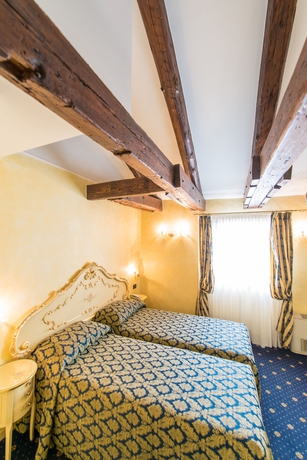 Imagen de la habitación del Hotel Locanda Ca' Zose. Foto 6