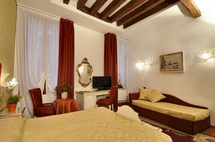 Imagen de la habitación del Hotel Locanda Casa Querini. Foto 8