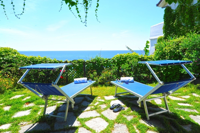 Imagen de la habitación del Hotel Locanda Costa Diva. Foto 7