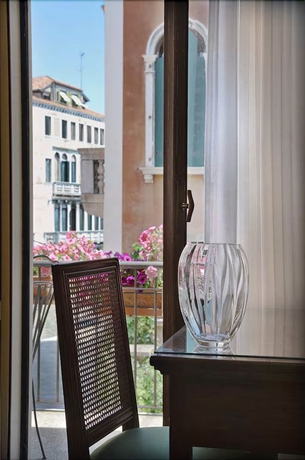 Imagen de la habitación del Hotel Locanda Gaffaro. Foto 16