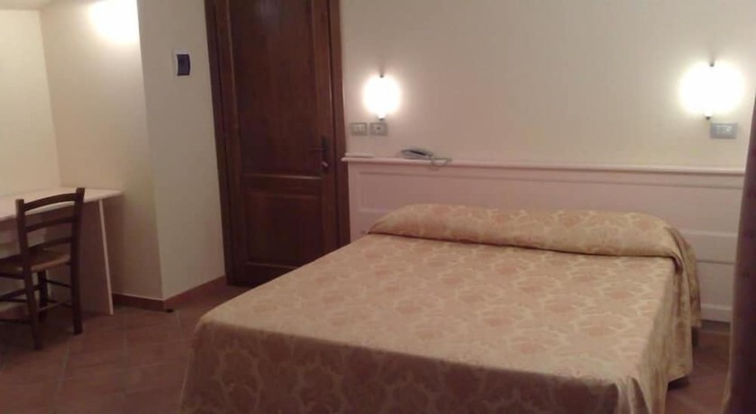 Imagen de la habitación del Hotel Locanda Il Gallo. Foto 7