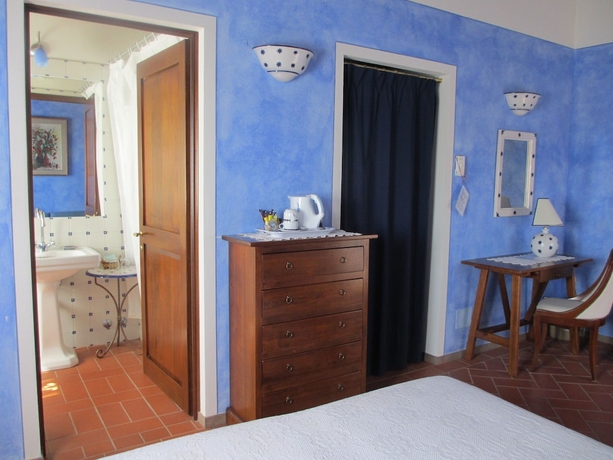 Imagen de la habitación del Hotel Locanda Le Boscarecce. Foto 2