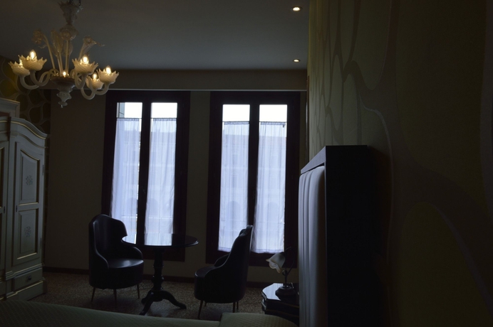 Imagen de la habitación del Hotel Locanda Leon Bianco On The Grand Canal. Foto 2