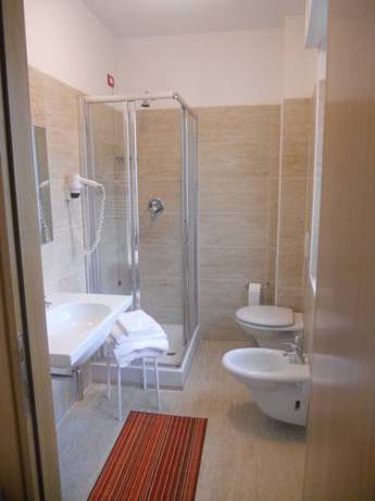 Imagen de la habitación del Hotel Locanda L'ombrosa. Foto 16