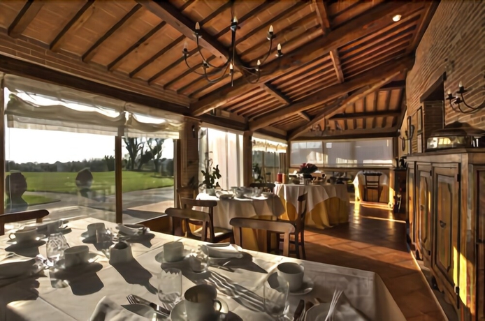 Imagen del bar/restaurante del Hotel Locanda Poggioleone. Foto 3