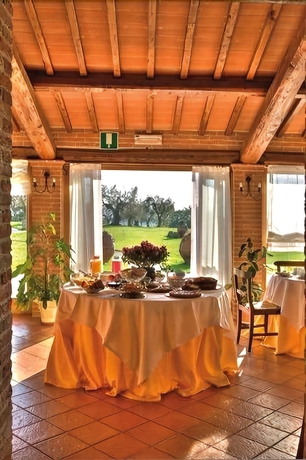 Imagen del bar/restaurante del Hotel Locanda Poggioleone. Foto 4