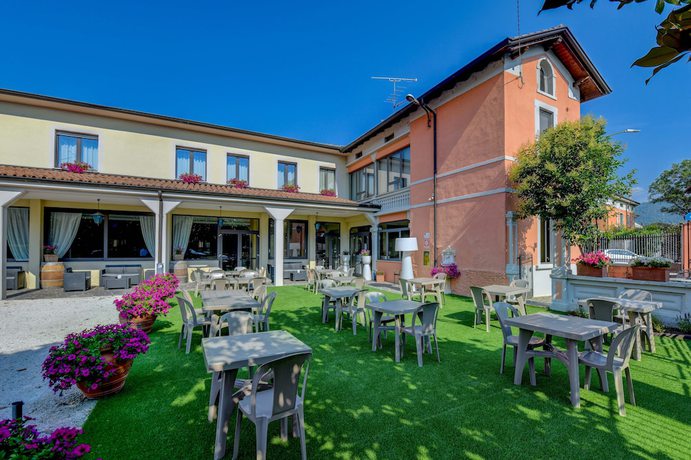 Imagen de la habitación del Hotel Locanda Primavera. Foto 7