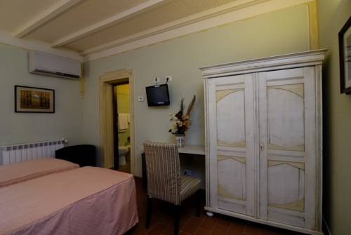 Imagen de la habitación del Hotel Locanda San Barnaba. Foto 3