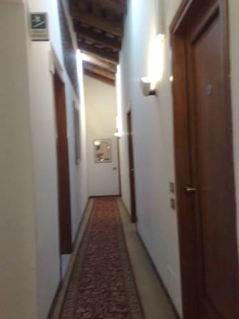 Imagen de la habitación del Hotel Locanda Stella D'oro. Foto 3
