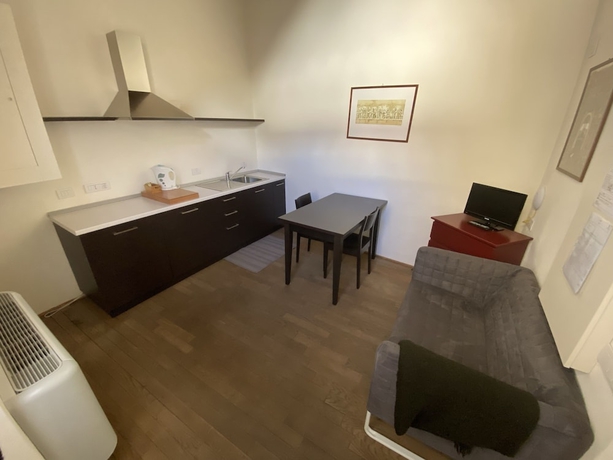 Imagen de la habitación del Hotel Locanda Torriani. Foto 15