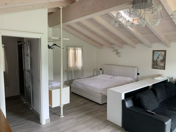 Imagen de la habitación del Hotel Locanda Zita. Foto 11